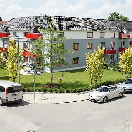 3x 2er-zimmer Mit Grosser Wohnkueche *